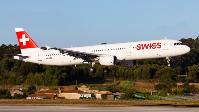 HB-IOD:Airbus A321:Edelweiss Air